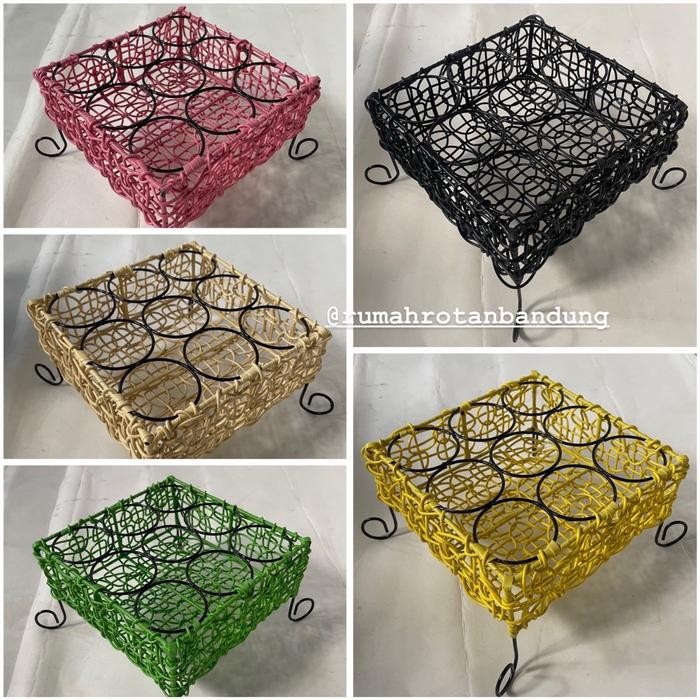 Keranjang air mineral isi 9 model kotak besi rotan sintetis