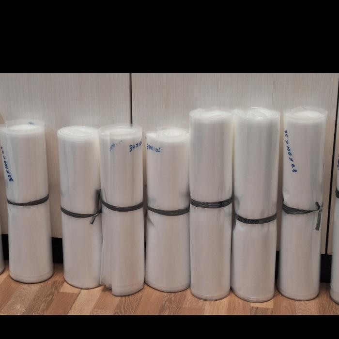 Plastik Packing Ikan Koi / Arwana Tbk