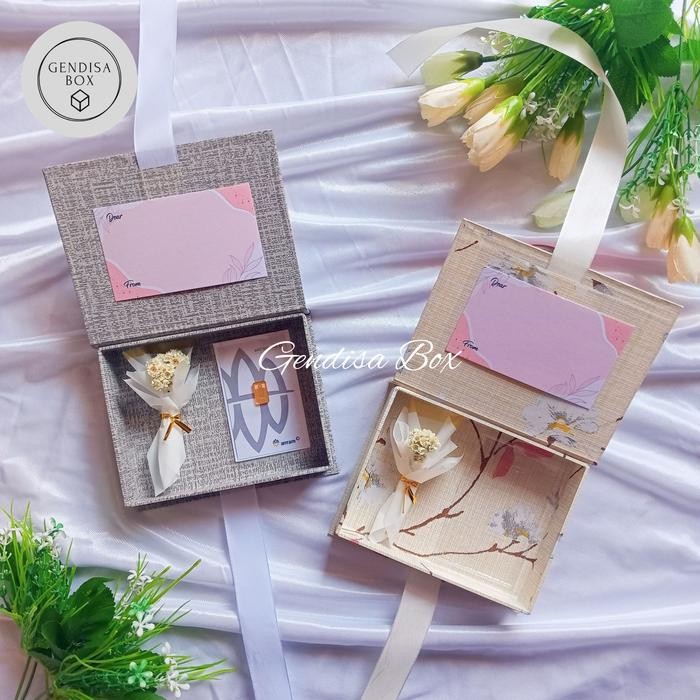 Kotak Kado Logam Mulia Emas Lm Kado Pernikahan Ulang Tahun Anniversary Hari Ibu Hari Guru Natal