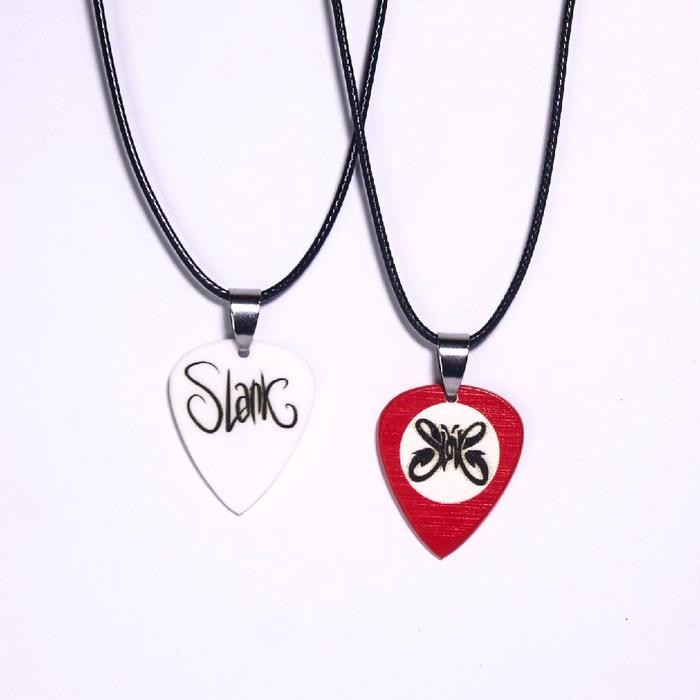 Pilihan- Kalung Pick Gitar/Guitar Pick Necklace Aksesoris Kalung (Slank) Fan Made Product
