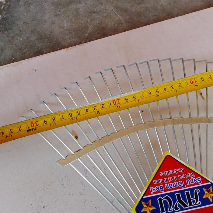 Sapu Taman Besi/Sapu Garuk/Sapu Daun Kering Promo !