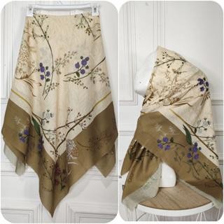 Pilihan- Deara Hijab - Segi Empat Motif Premium Golden Segi Empat Motif Bunga Printing Katun