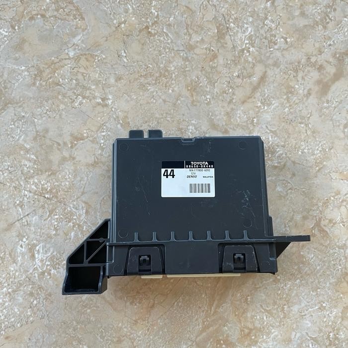 Amplifier Ampli ECU Modul AC Innova Reborn Fortuner VRZ Hilux OK440