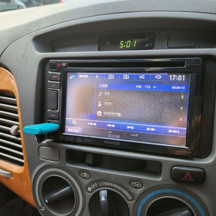 player KENWOOD audio inova 2010 bekas copotan mp3 usb
