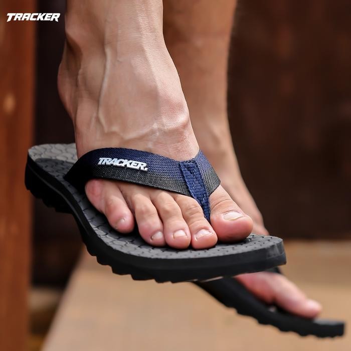Pilihan- Sandal Pria Lokal Tracker Sandal Bossman