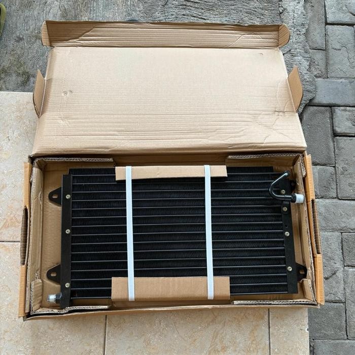 Condensor Kondensor Panther R12 / kijang super Sigma
