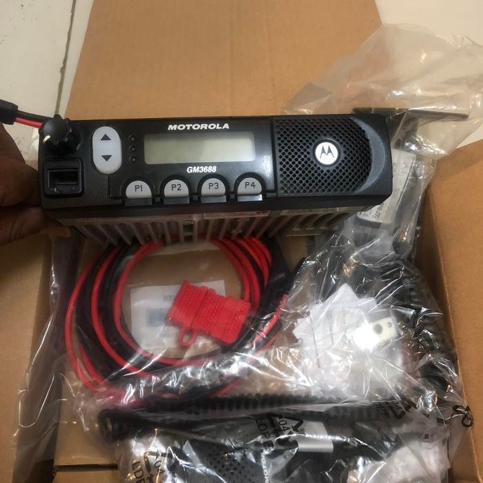 MOTOROLA GM3688 VHF 45WAT