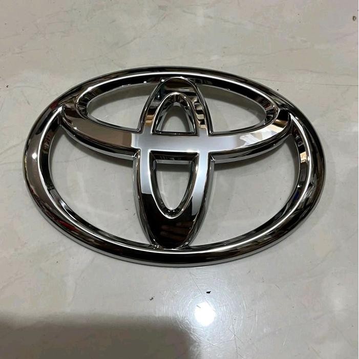 Emblem INNOVA REBORN Logo gril depan INNOVA REBORN ORIGINAL