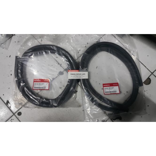 KARET BALON BODY PINTU DEPAN MOBILIO