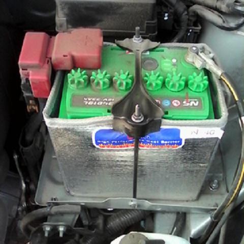 Aki Mobil Toyota Vios 2007-2013 Pelindung Panas Cegah Aki Cepat Soak