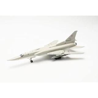Diecast Pesawat Herpa Tu-22M3 "Backfire", Russian AF