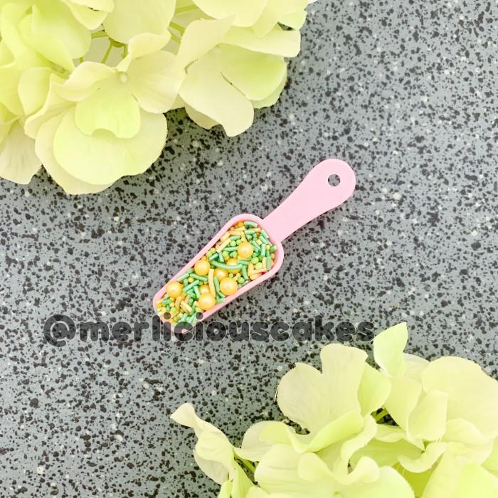 Sendok Takar Taburan Pink untuk Hiasan Kue