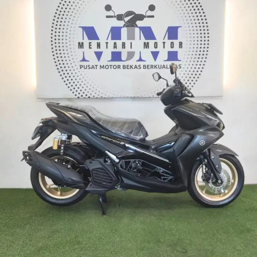 AEROX CONNECTED ABS 2021 hitamm