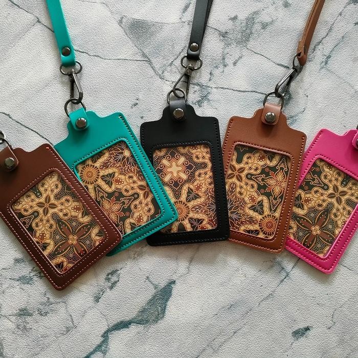 

OJ Name Tag ID Card Kulit Kancing NTS034