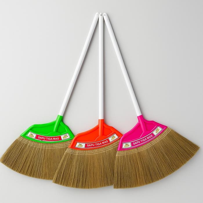 TERLARIS Tiga Mas Sapu Lantai Rayung 3 Pcs Anti Rontok dengan Lakop Cerah & Gagang Kayu Panjang 80