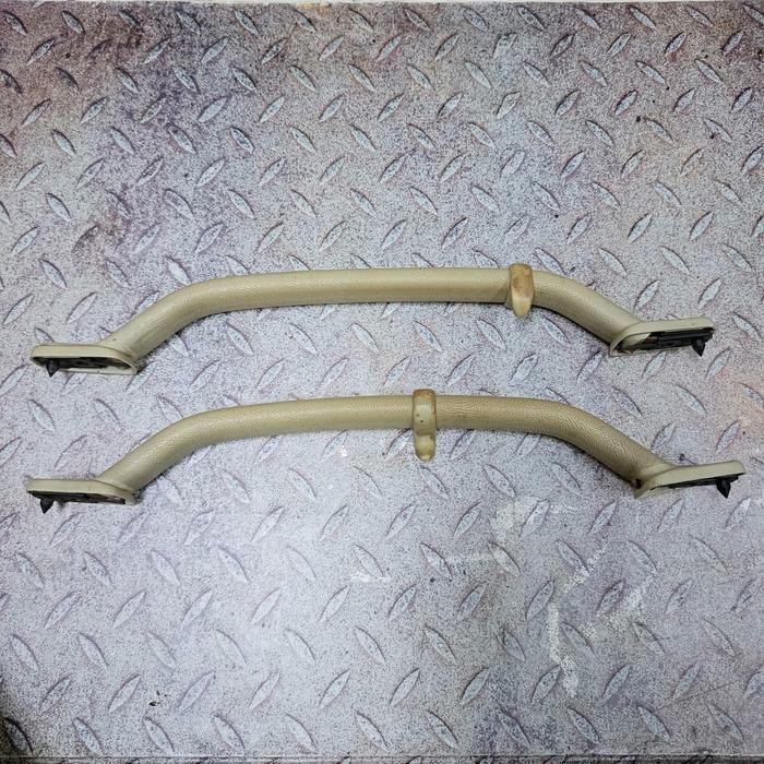 Interior Roof Hand Handle Belakang Mercedes Benz W124 A1248100451