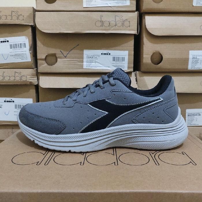 STOK TERBATAS  SEPATU DIADORA EAGLE 7 S ORIGINAL DEWASA - GREY TERJANGKAU
