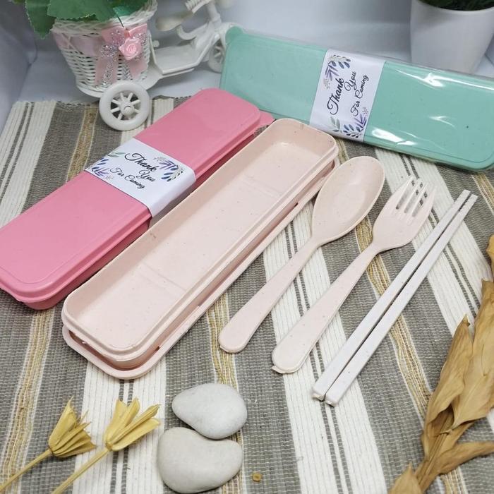 Souvenir sendok set travel lokal kemas box + dus
