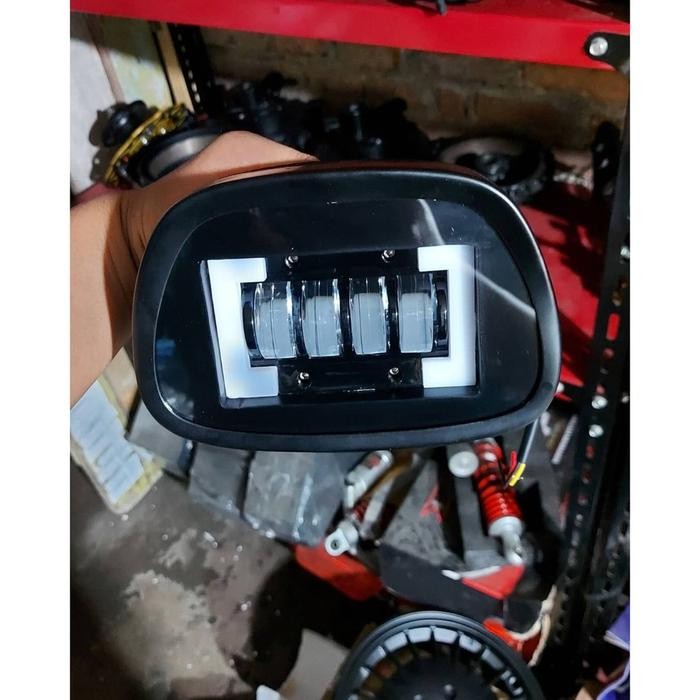 Lampu Daymaker Vespa Super / Sprint