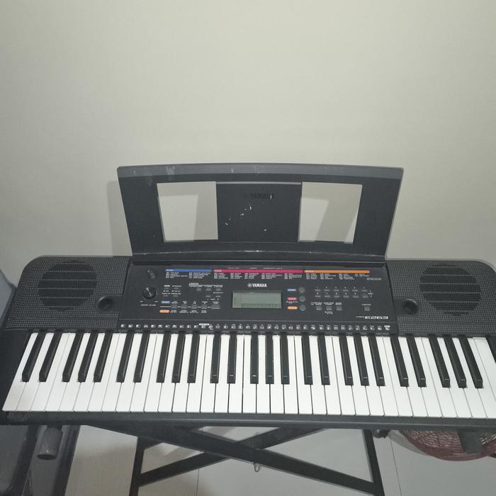 Keyboard Yamaha PSR - E263