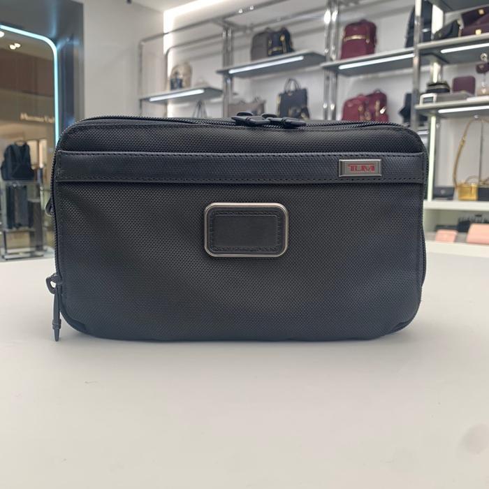 Tumi Alpha 3 Clutch - Black Terlaris
