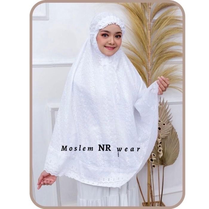 Bergo Haji Umroh, Kerudung Putih