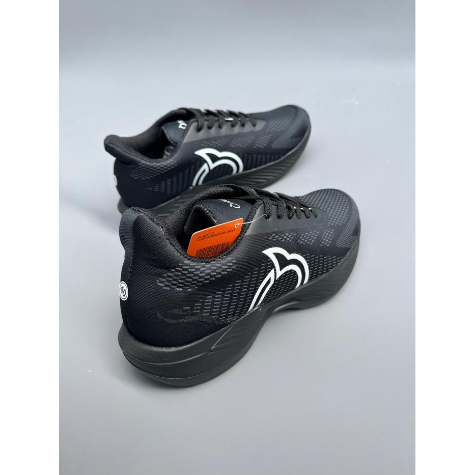 STOK TERBATAS  SEPATU ORTUSEIGHT HYPERBBLASHT 2.0 SHOES SEPATU LARI ORTUSEIGHT HYPERFUSE 2.0