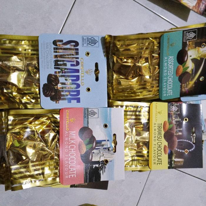 Cristello almond flavour / coklat Singapura