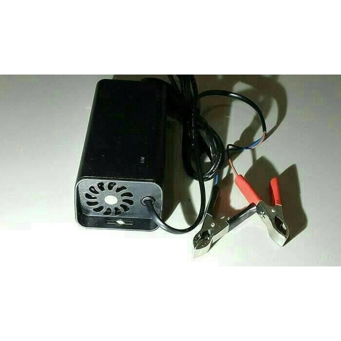Souer Smart Fast Charger Aki Motor Mobil 12V 3A Otomatis Handal