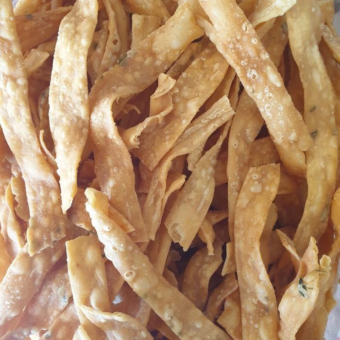 

Kripik Pangsit / Stik Bawang 2kg
