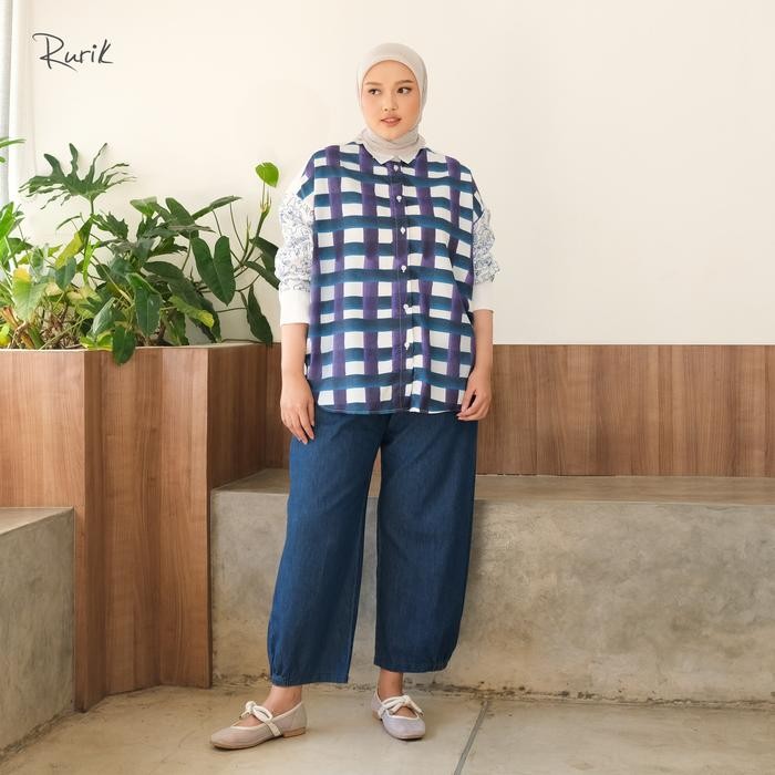 Pilihan- Rurik Kemeja Wanita Oversize Printing Anemon Shirt