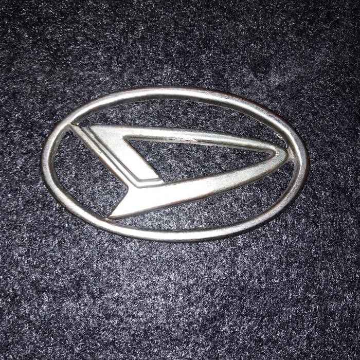 EMBLEM DAIHATSU LOGO DAIHATSU  PINZU BAGASI DAIHATSU SIRION
