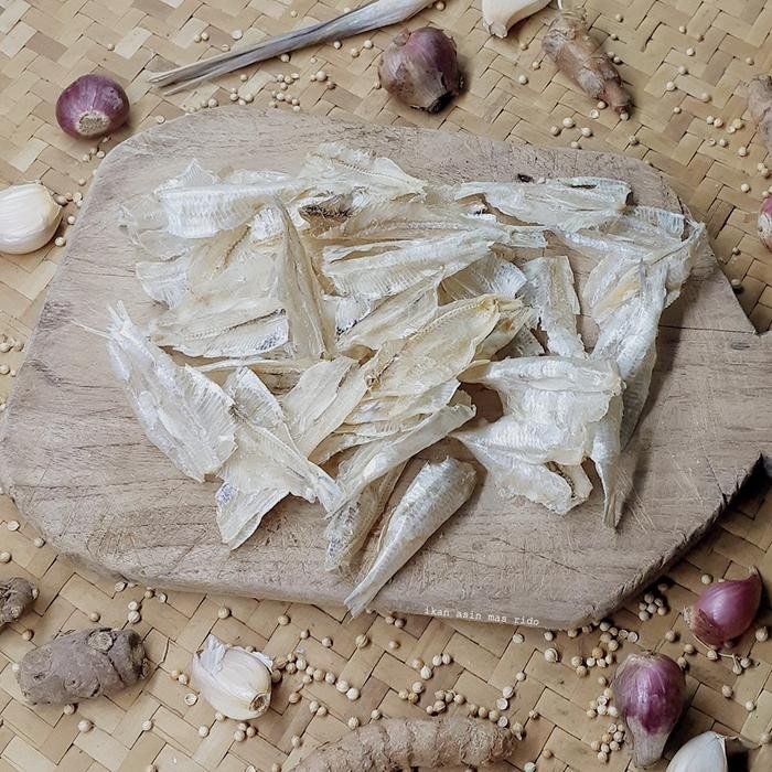 

ASLI Ikan Asin Pakang Tipis Kering 250 Gr READY STOCK