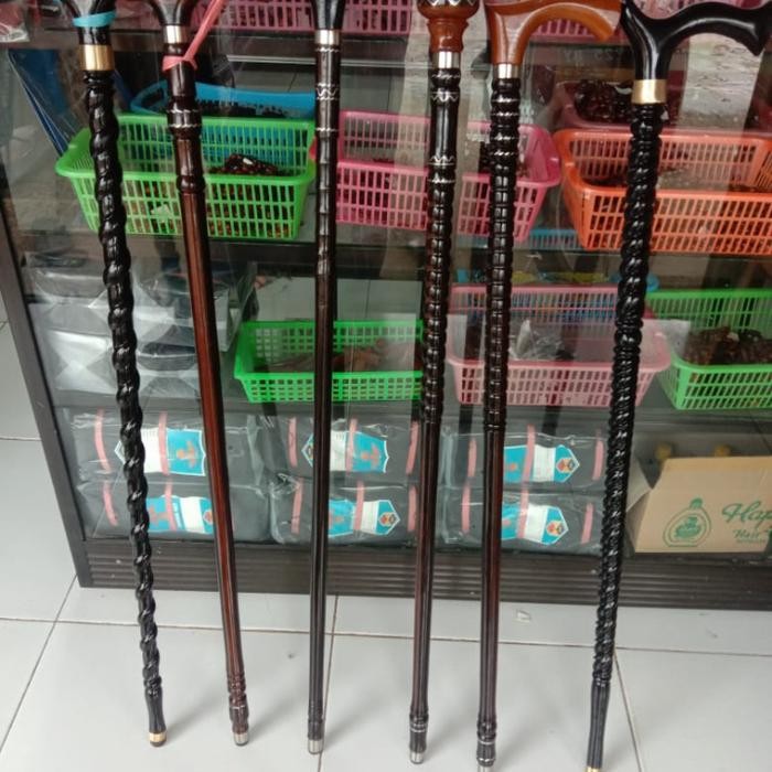 tongkat jalan kayu Ulin (besi)