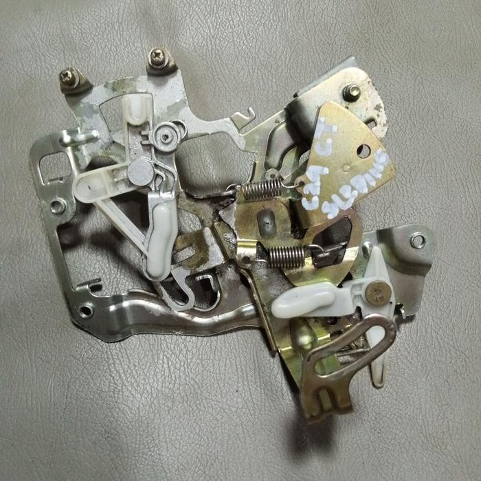 DOORLOCK PINTU SLIDING DOOR BAGIAN KIRI NISSAN SERENA C24 CT