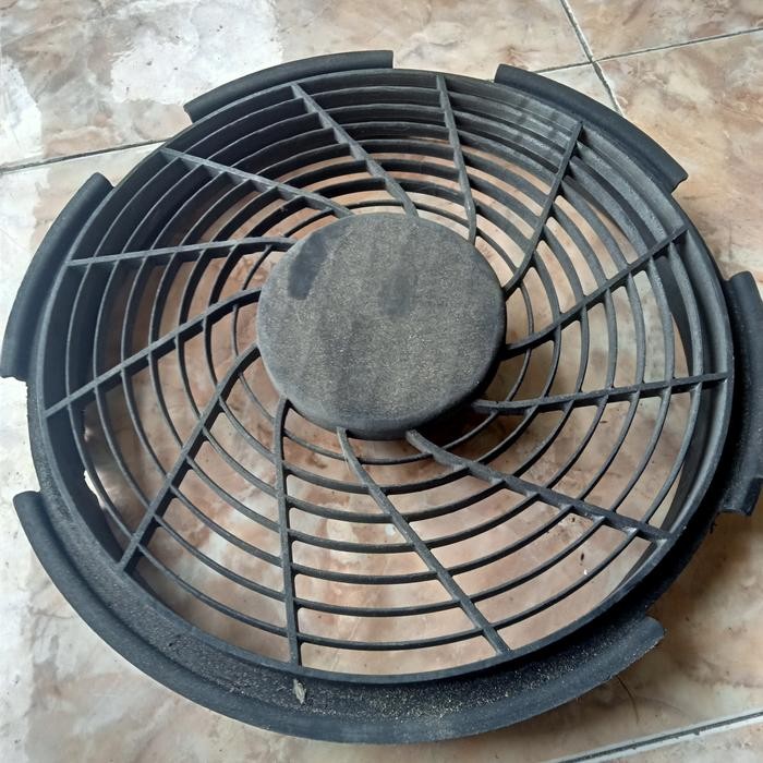 shroud/tudung/pengaman fan condensor ac bus denso