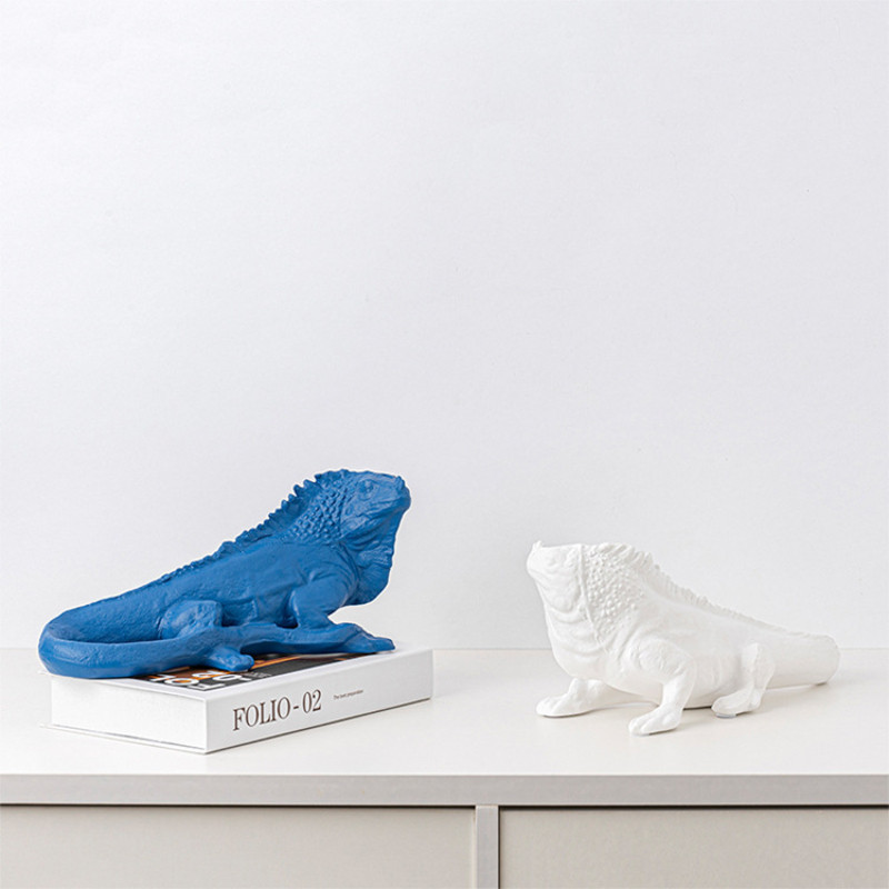 Resin Crafts Artificial Animal Sculpture Lizard Chameleon Blue Lizard Ornament Animal Decorative Fig