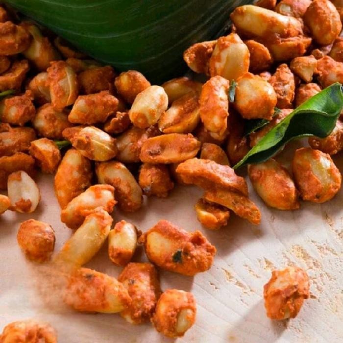 

Kacang Thailand Pedas Daun Jeruk 1 kg Snacks Goreng Kering organik kacang kacang-kacangan Makanan