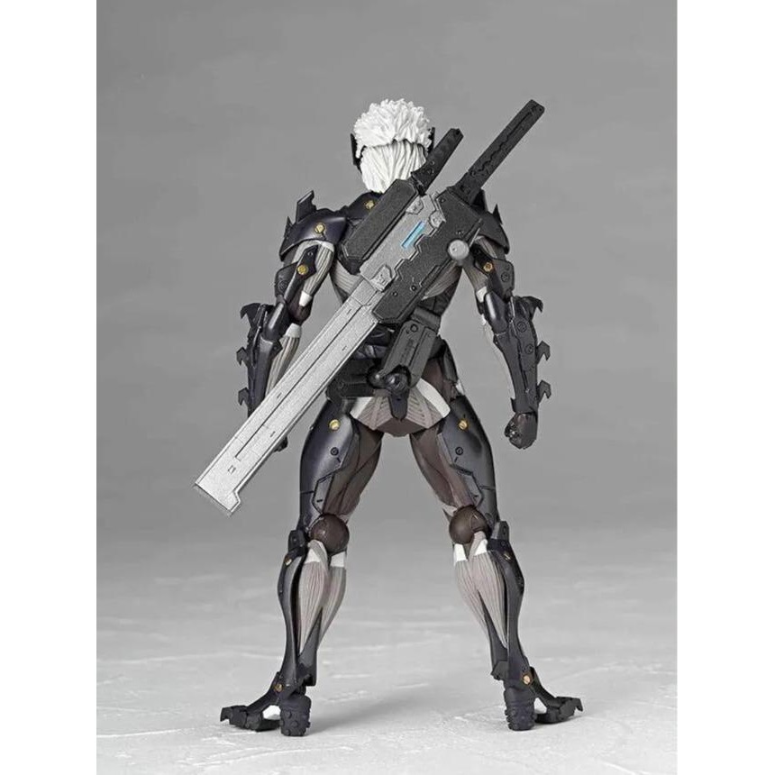 Revoltech Raiden Metal Gear Rising : Revengeance Ver. Siap Kirim