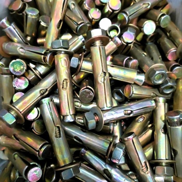 Dinabolt 8x85 dinabolt baut breket(diameter 8mm x panjang 8,5cm)