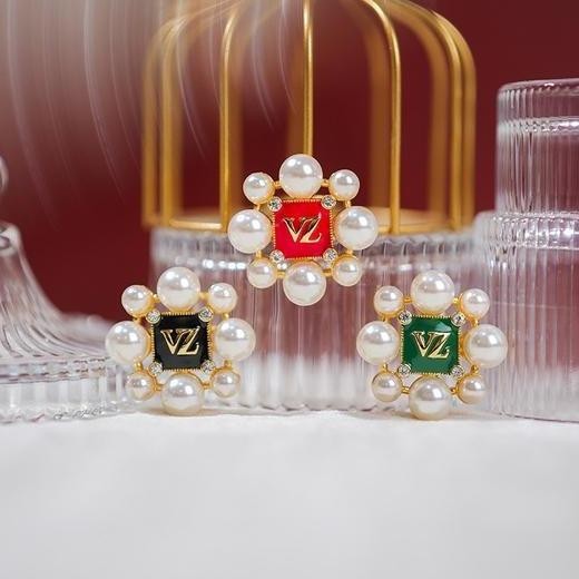 ORIGINAL VIVIZUBEDI - VZ Luxia Brooch - Black Velvet READY STOCK