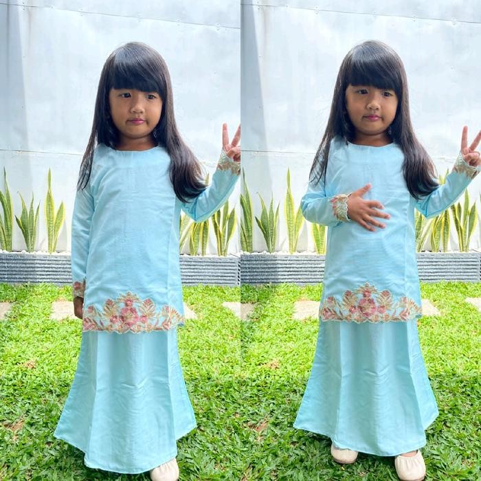 muna Baju Kurung Melayu Anak Perempuan/Kebaya Kurung Melayu/Baju Raya