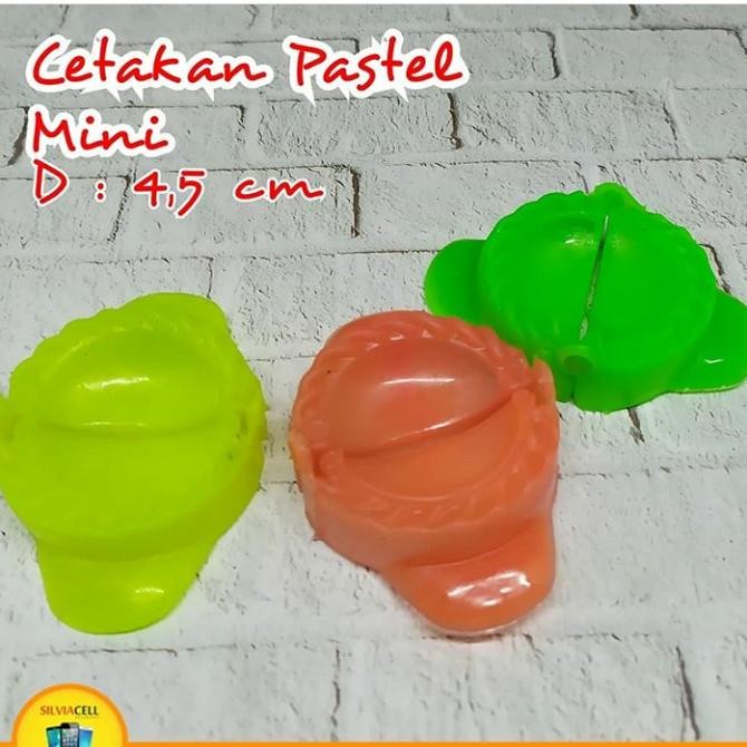 Cetakan pastel mini pastel abon