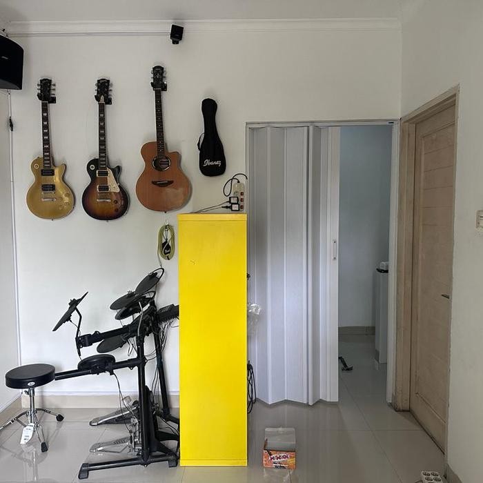 Pintu Lipat PVC - Penyekat Ruangan Praktis