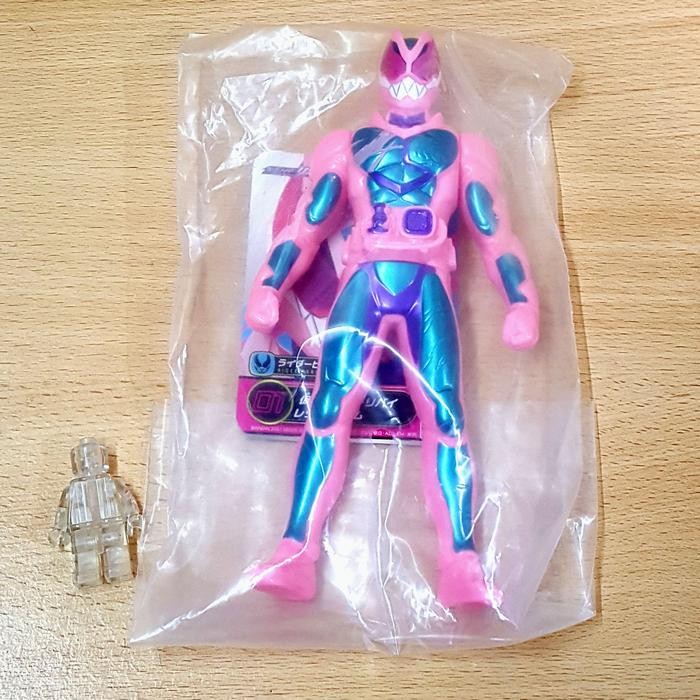 RHS REVICE Rider Hero Series 01 Kamen Rider Revi Rex Genome Softvinyl