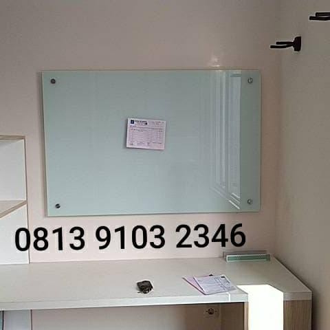 

glassboard magnetik 124x202