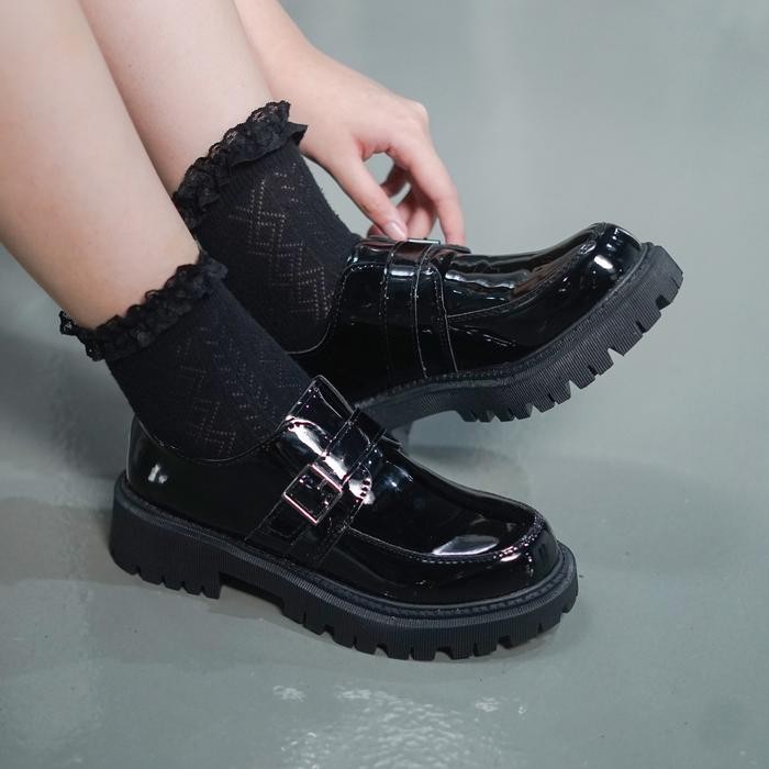 Pilihan- Polla Polly X Seong Hyun Black - Sepatu Docmart Loafers - Sepatu Ootd
