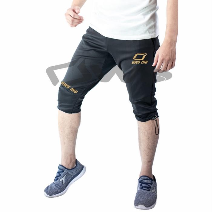 RunRun- Celana Pendek Olahraga Pria Unisex/Celana 3/4 Olahraga Training Basic