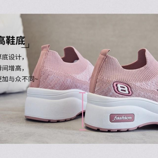 Sepatu Wanita Model Skechers Slip On Wedges Tebal 5 Cm