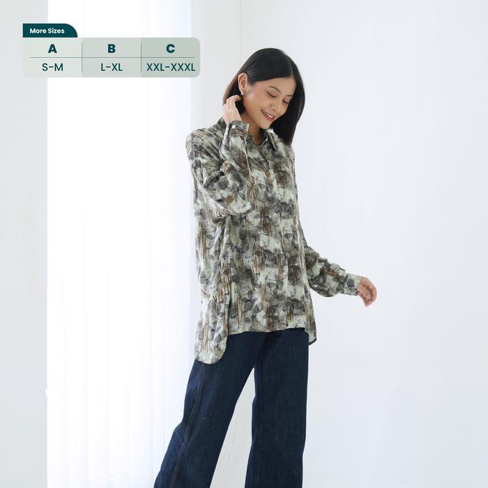 Ixora Femi Oversized Shirt - Kemeja Wanita Oversize Lengan Panjang Motif Abstrak